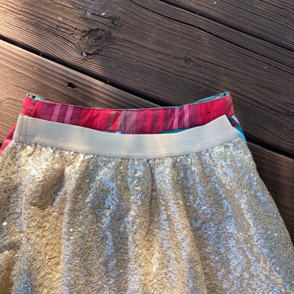 bundle of girls skirts - Picture 8 of 8